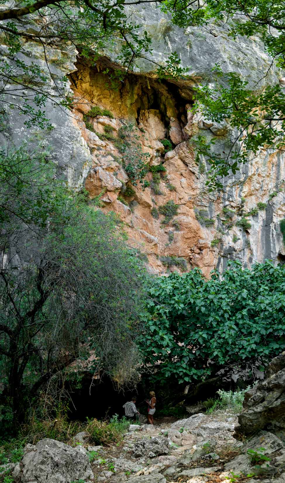 Jeskyně Megali Grava