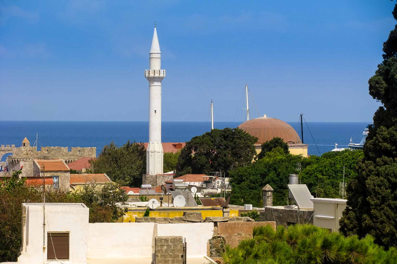 minaret mešity Ibrahima paši