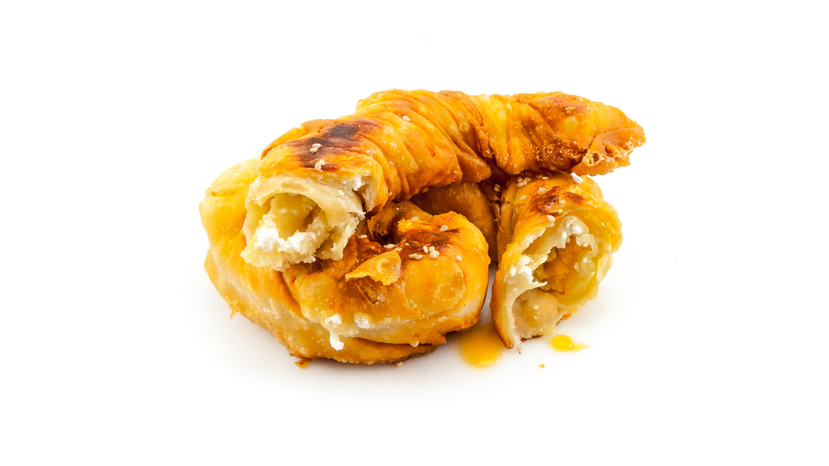 Smažená Tyropita Skopelitiki je uvnitř vzdušná