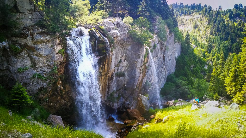 Vourgareli – Souda waterfalls a Rema Marks u obce Theodoriana
