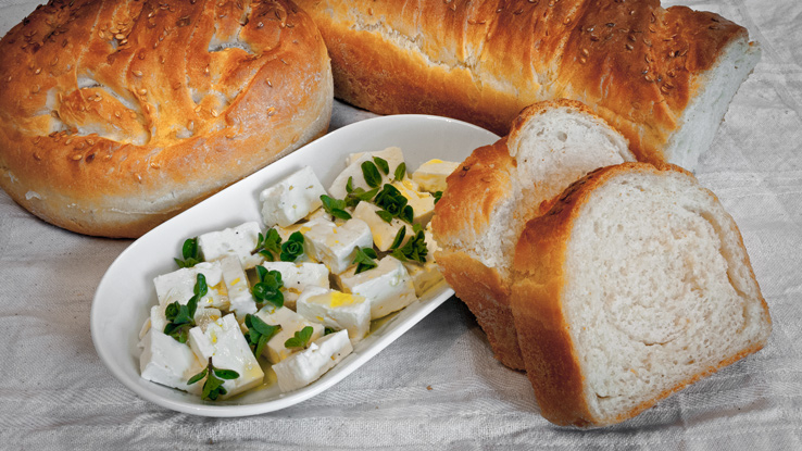 Domácí chléb s vůní Řecka