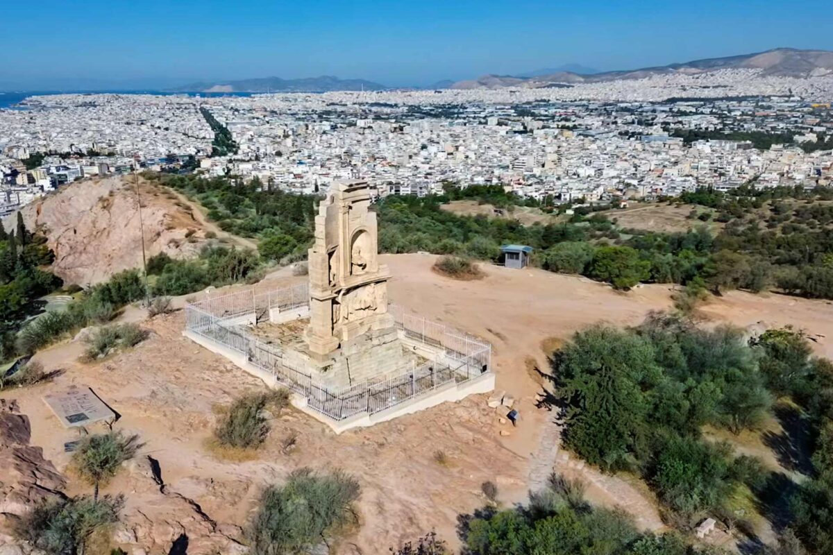 Pahorek Filopappos – Klid a mír v Athénách